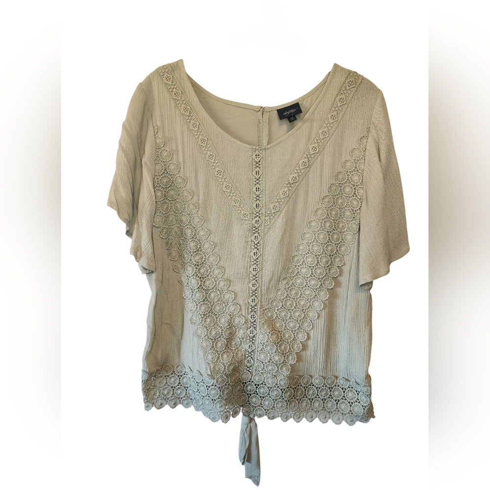 Daytrip Applique sage boho crochet women's top, tie back, M - Picture 3 of 8